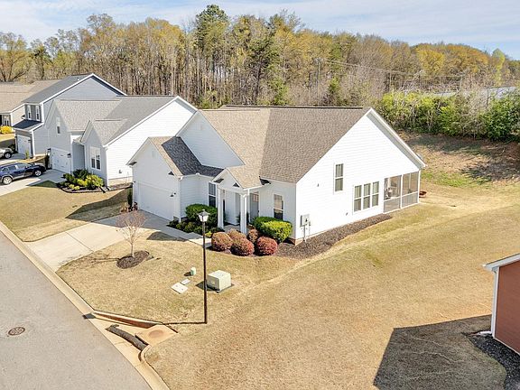 3rd image of 147 Quail Creek Dr