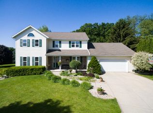 1100 Mohawk Ct, Fort Atkinson, WI 53538