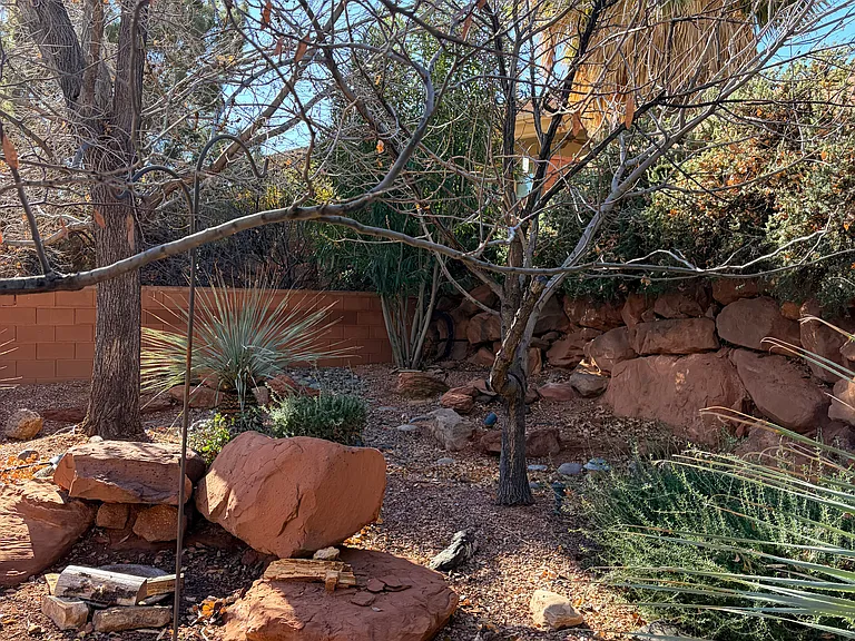 1719 N Sage Cir — Photo 28