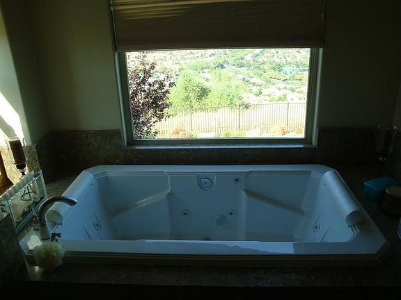 5th image of 1168 Terracina Dr