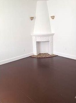 4th image of 541 13th St APT 7