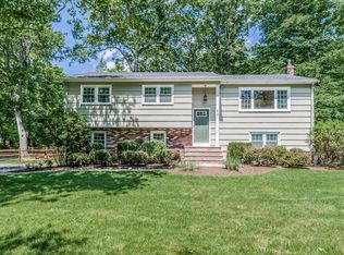 12 Brothers Pl, Morristown, NJ 07960