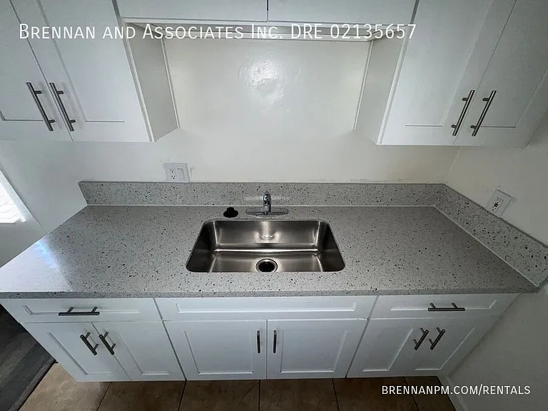 757 Grand Ave #6 — Photo 14