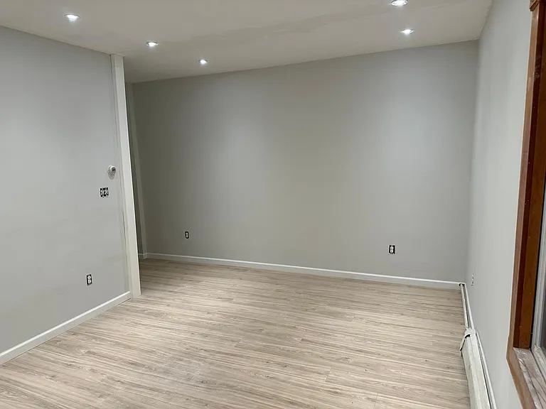 52 Gifford Ave #2 — Photo 13