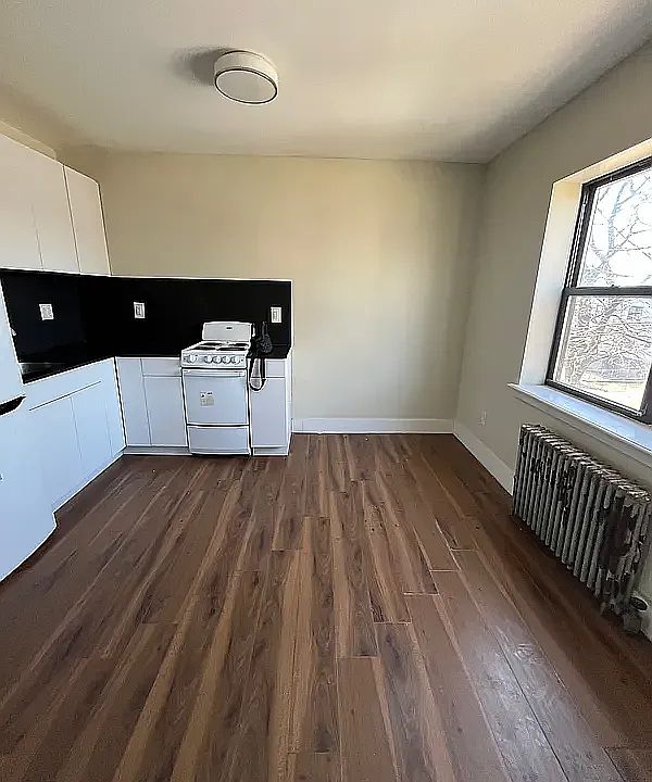 1st image of 51 Berriman St #2