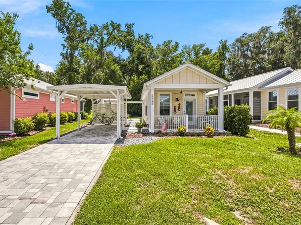 12145 Grand Oak Ln, Oxford, FL 34484