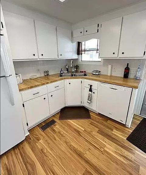 3301 Alt — Photo 4