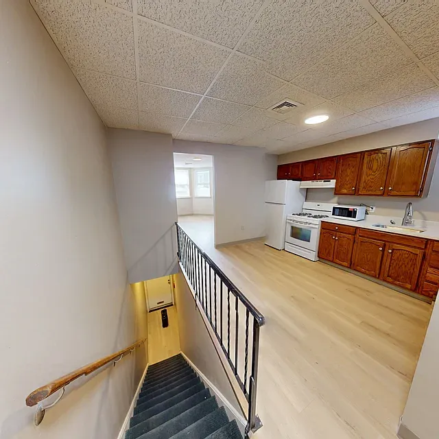 2 bed, 1568 sqft, $1,420 — Photo 2