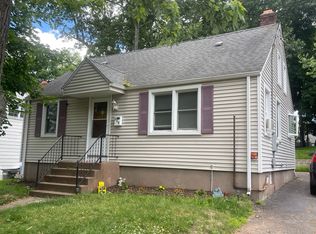 113 Lenox St, Manchester, CT 06040