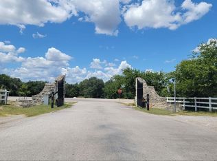 100 Twin Creekview Ln, Georgetown, TX 78626