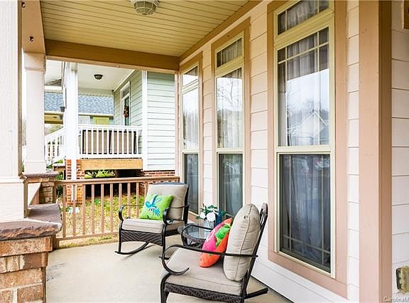 3rd image of 14104 Cedar Pond Cres