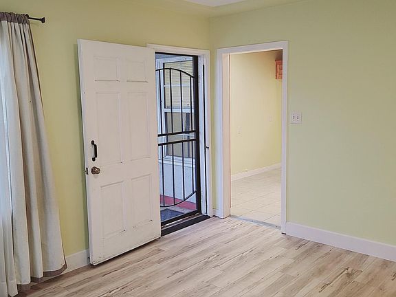 4th image of 7109 Fishburn Ave #B