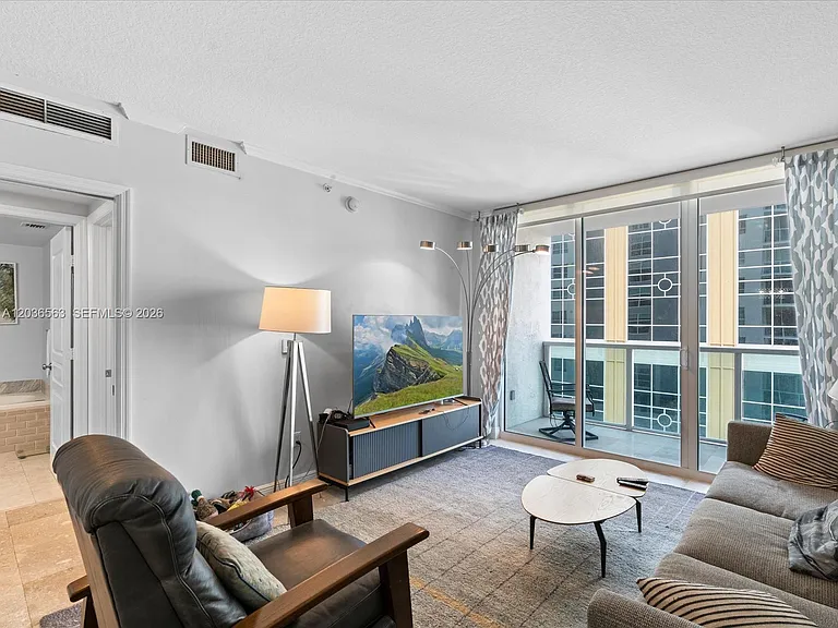350 SE 2nd St #980 — Photo 14
