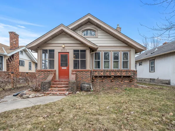 2533 31st Ave S, Minneapolis, MN 55406