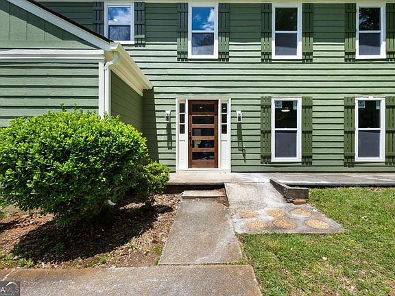 3rd image of 4656 Keighley Dr