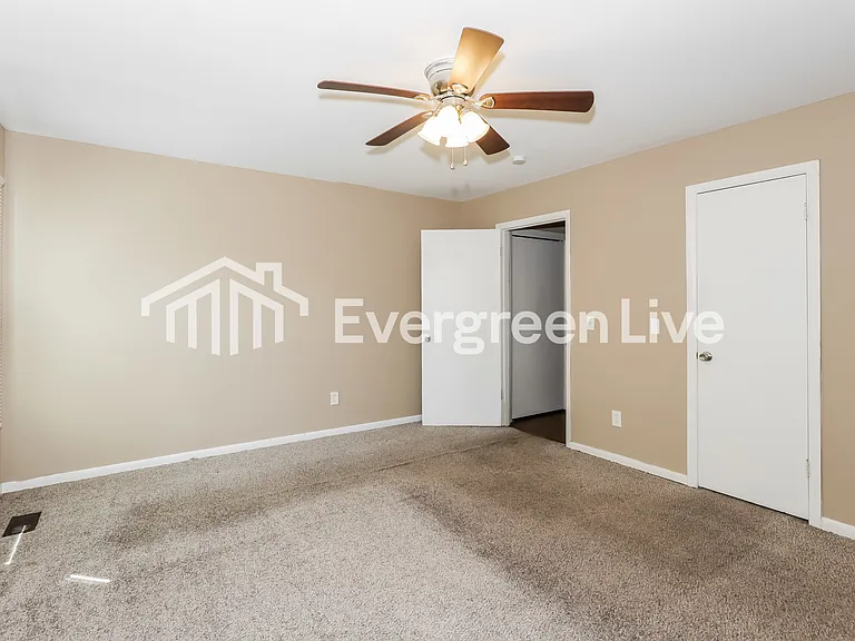 131 Driftwood Cir — Photo 8