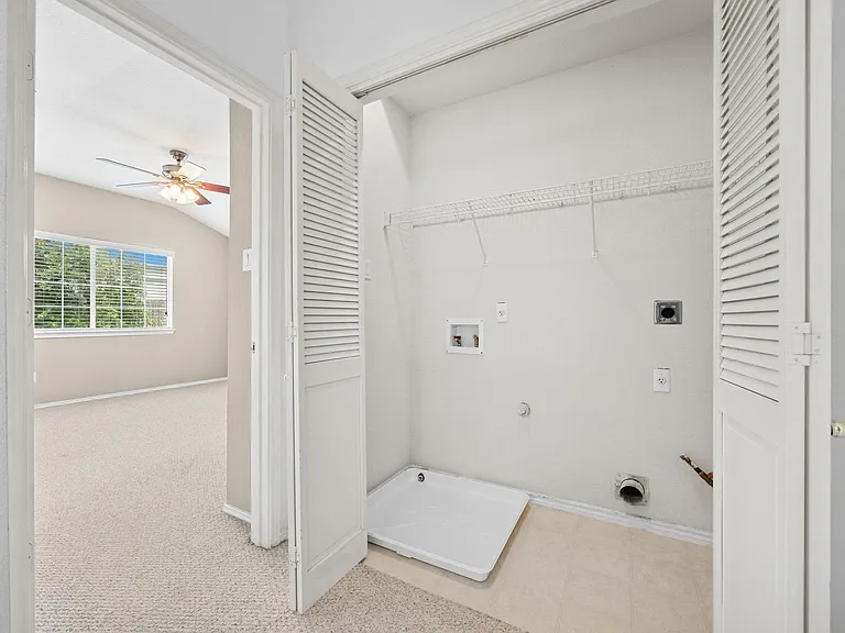 1900 Scofield Ridge Pkwy #1202 — Photo 16