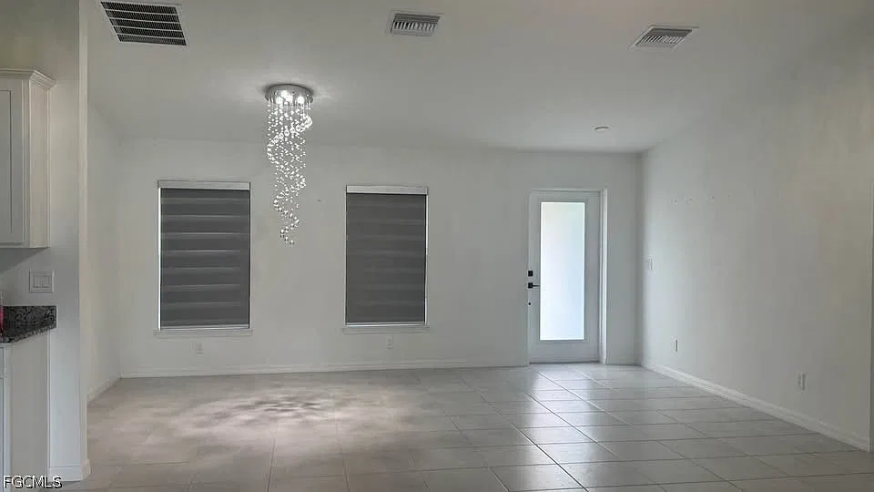 4 bed, 2.0 bath, 1830 sqft, $2,500 — Photo 3