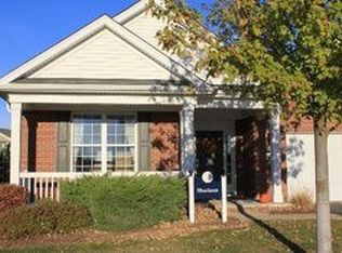 2453 Vista Trl, Elgin, IL 60124
