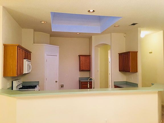 5th image of 6421 Saint Leonard Dr