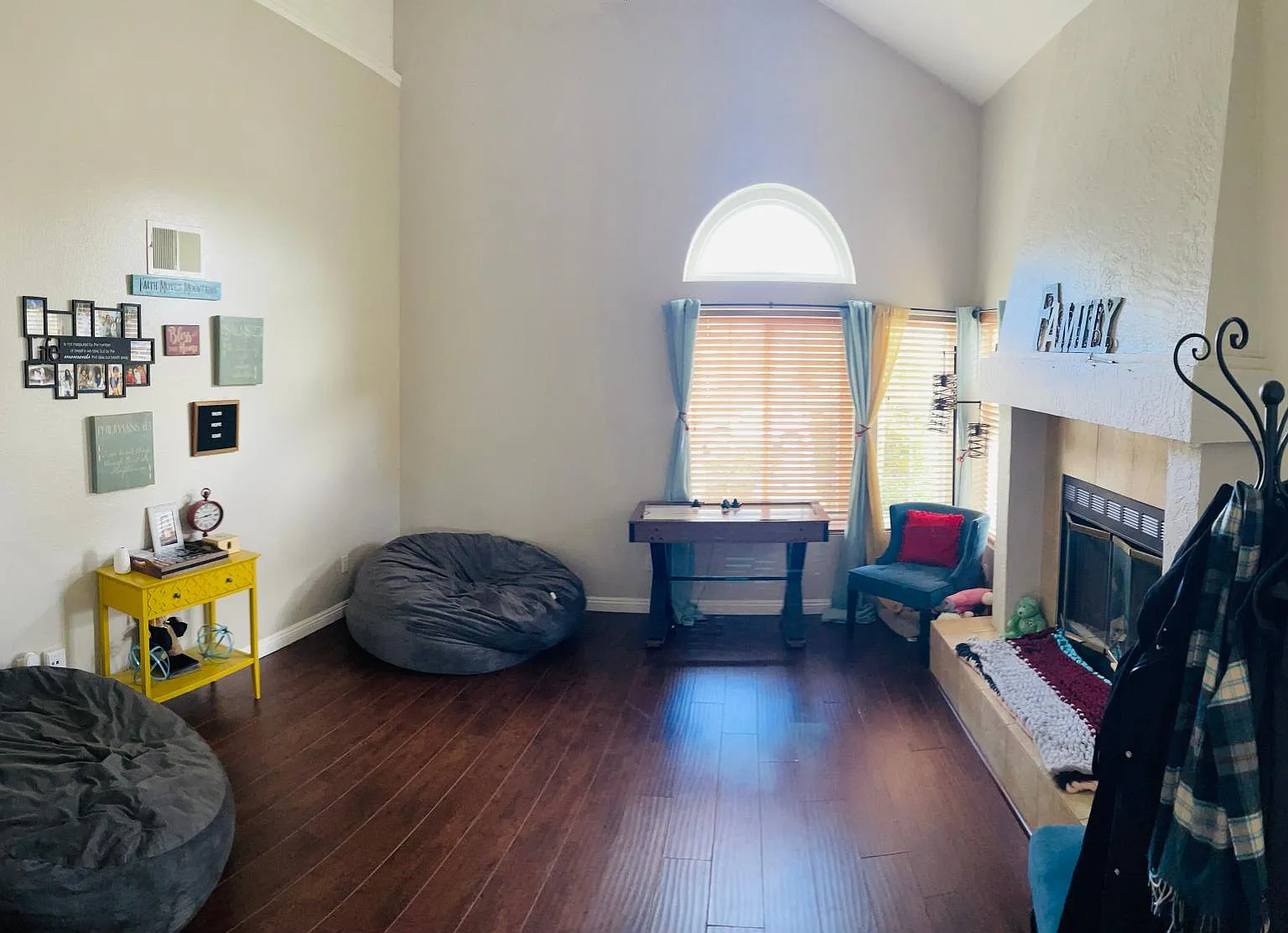 4 bed, 2.5 bath, 2289 sqft, $5,500 — Photo 3