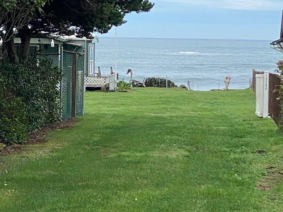 1st image of 15290 Highway 101 N