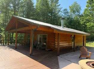 N17046 Greenstone Dr, Pembine, WI 54156