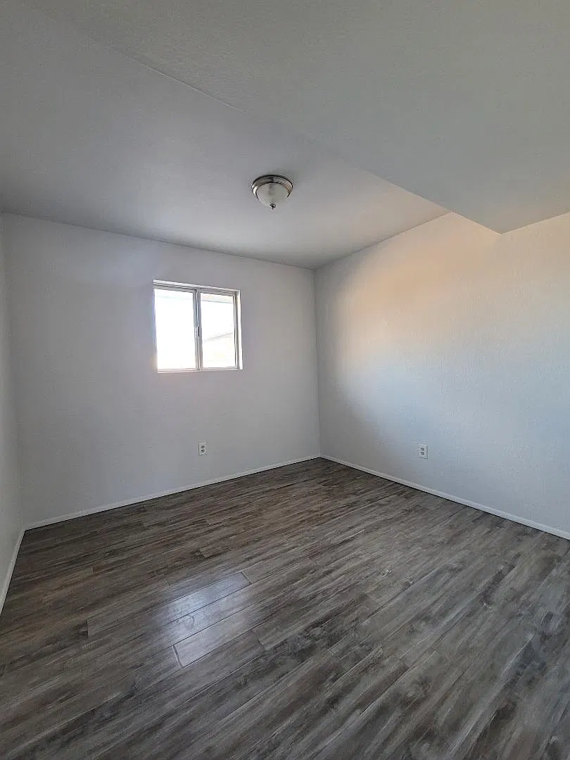 3030 Rainbow Ave — Photo 4
