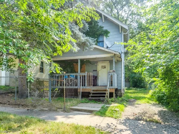 1131 Victory St, Akron, OH 44301