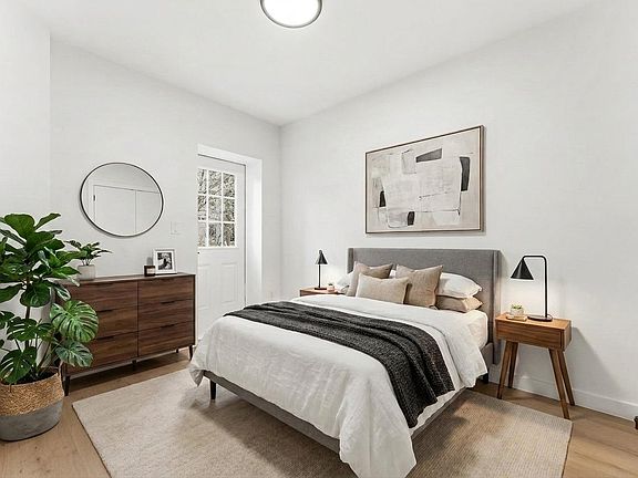 5th image of 37 Woodhull St APT 2