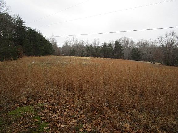 2nd image of 475 Corning Dr