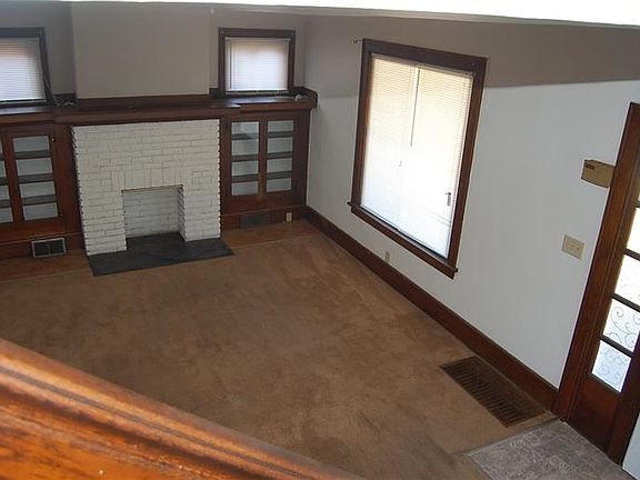 4th image of 723 Oxford Blvd