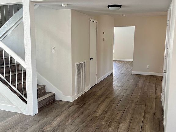 4th image of 3069 Carnelian St