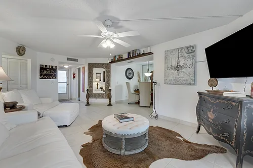 3755 Via Poinciana Photo 1