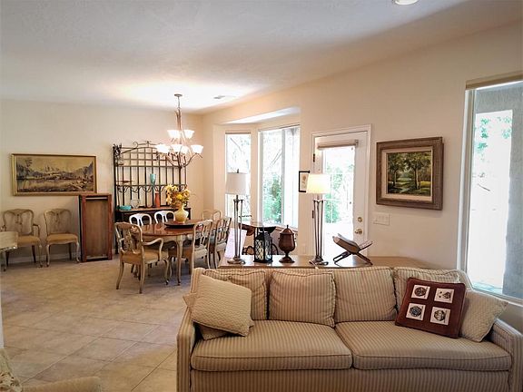 3rd image of 1612 W Spirit Walker Dr