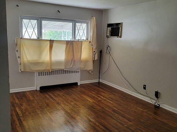 5th image of 99 Washington Ave APT 1