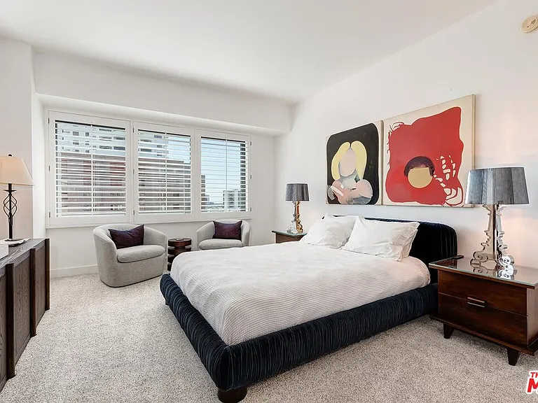 10520 Wilshire Blvd #1207 — Photo 22