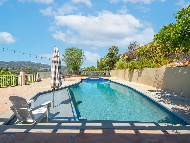 4321 Clear Valley Dr — Photo 55