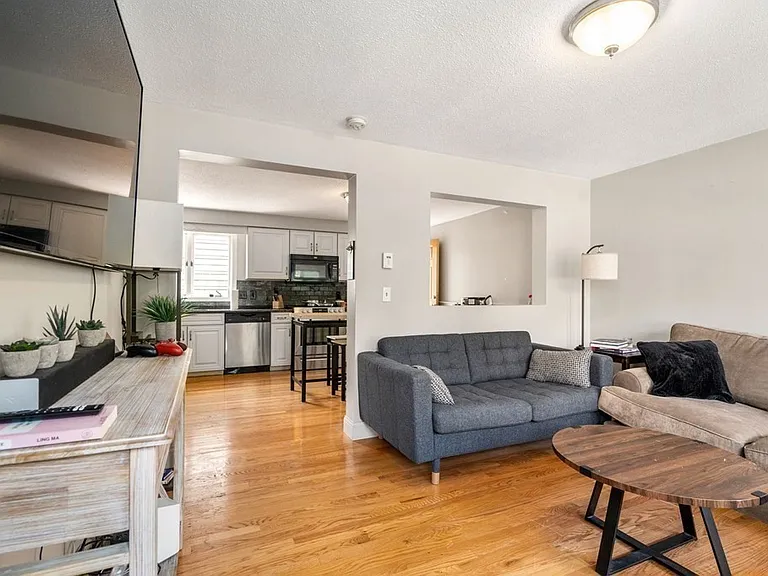 28 I St #1 — Photo 5