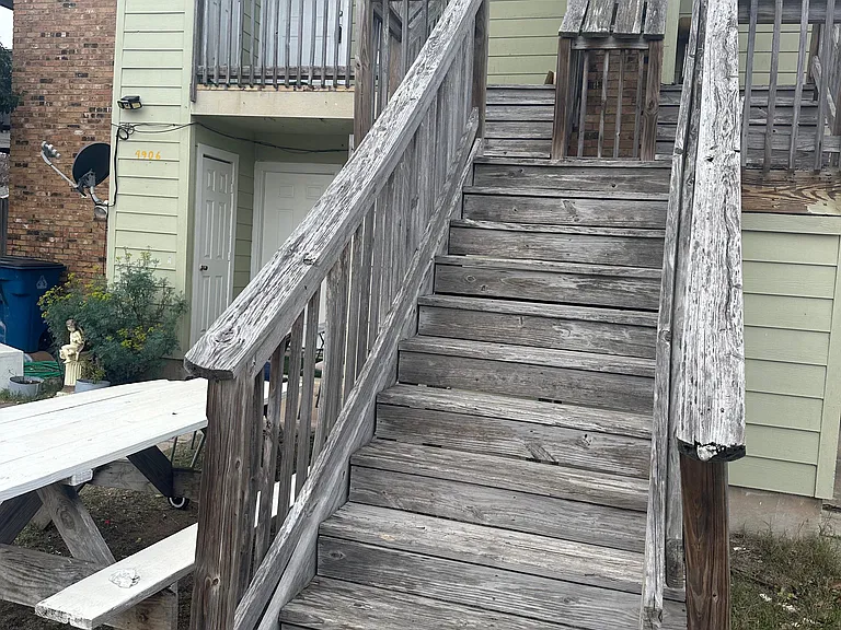 4906 Merritt Cir #C — Photo 9