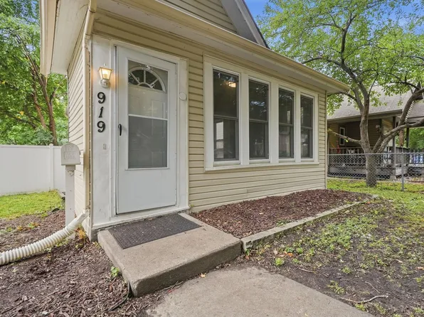 919 26th Ave SE, Minneapolis, MN 55414