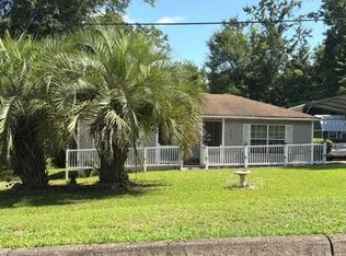4188 Clay St, Marianna, FL 32448