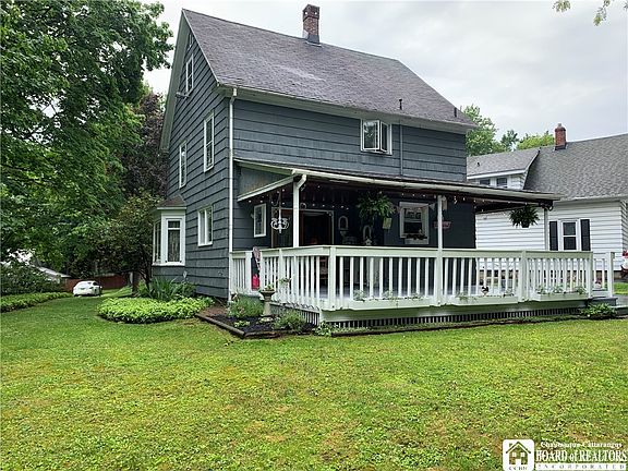 5th image of 108 Dearing Ave