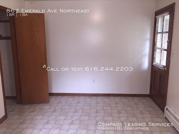 5th image of 867 Emerald Ave NE