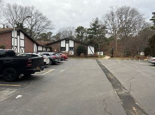 515 Daryl Dr, Medford, NY 11763