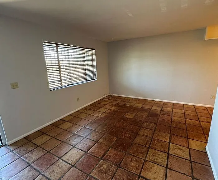 3208 E Almartin St #3220 — Photo 2