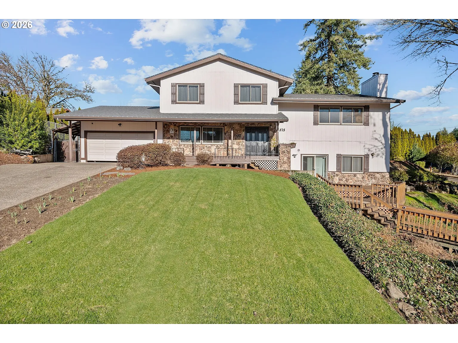 1315 SW Dorothy St photo 1