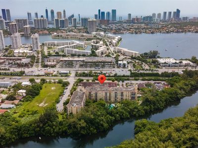 17890 W Dixie Hwy APT 605, North Miami Beach, FL, 33160