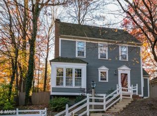 2050 Cobblestone Ln, Reston, VA 20191