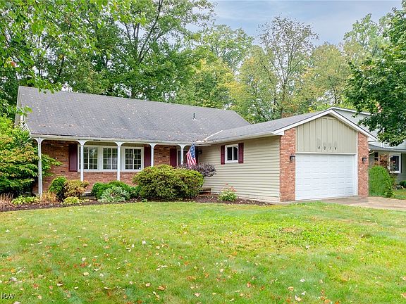 2nd image of 4014 Dryden Dr